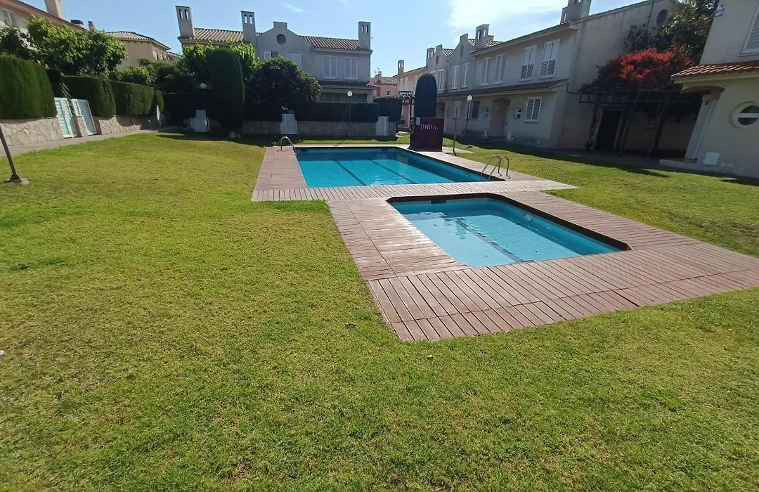 Cambrils Adosado con piscina 4 habitaciones, 8 huéspedes-1